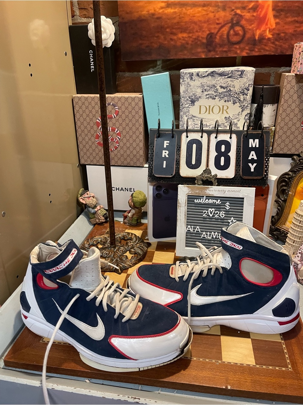 NIKE HUARACHE 2K4 KOBE SIZE12 BLUE RED OLYMPIC